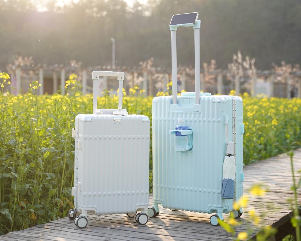 B4U スーツケース 1zk221148d メイン商品写真、その4
